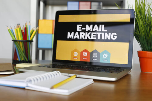 Chiến dịch Email Marketing